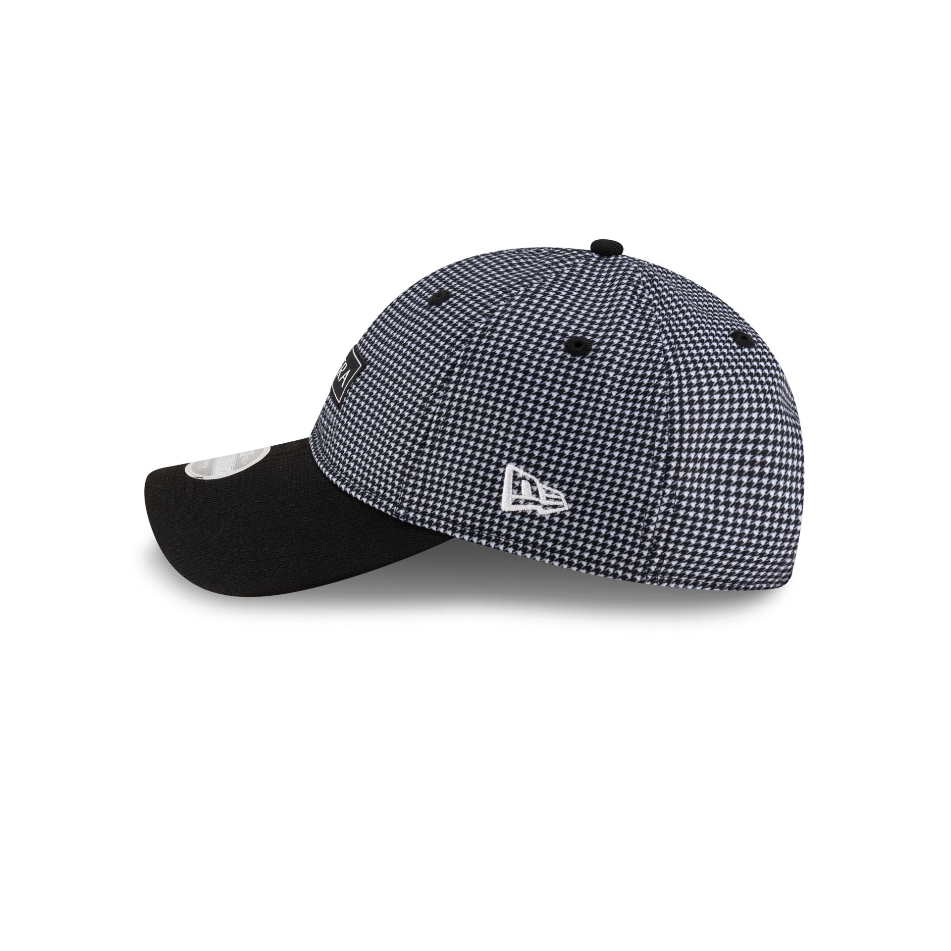 14537946_9TWENTY_JAPAN_SS25_NEWERA_BLK_LSIDE-1.jpg