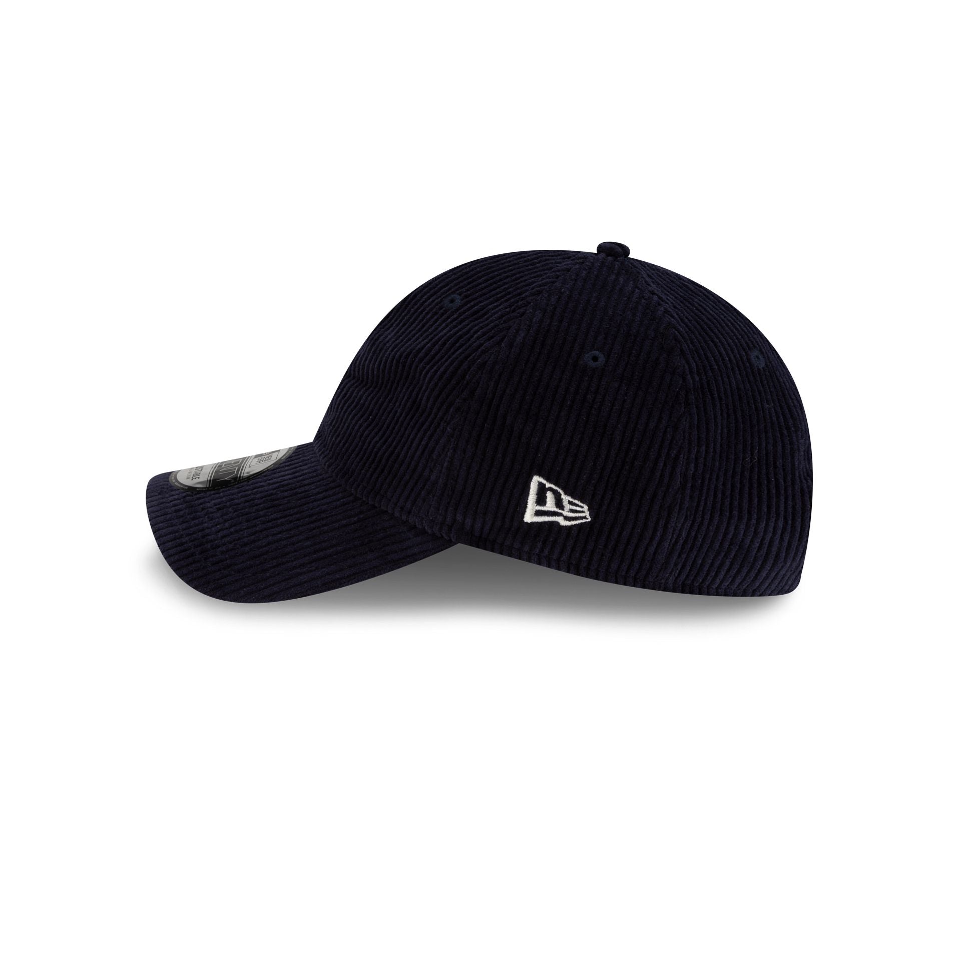 14737467_9TWENTY_JAPANFW25_NEWERA_NAVY_LSIDE-1.jpg
