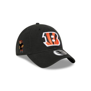 Bad Bunny Concho Casual Classic Adjustable