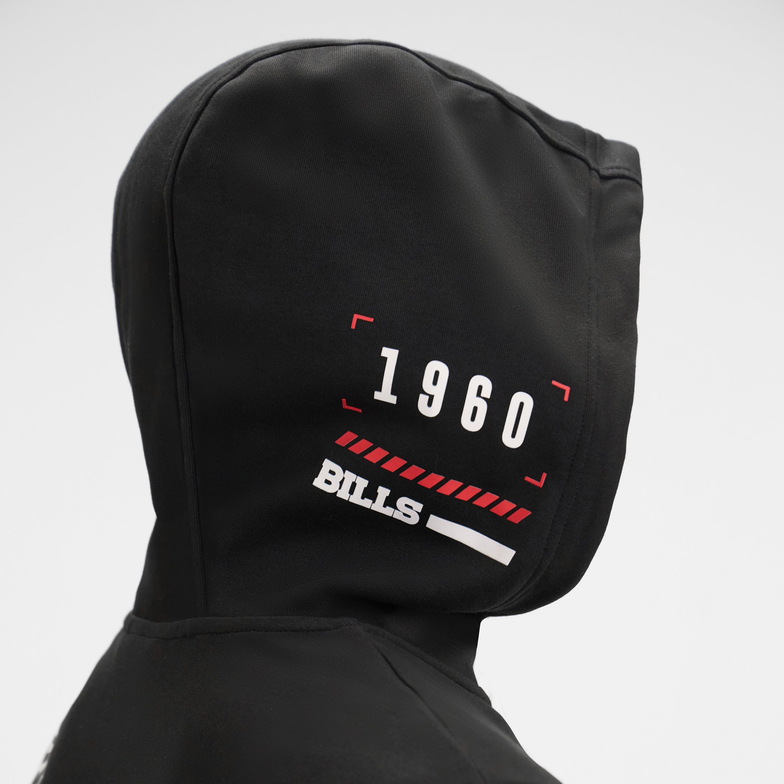 1_x_1_-_LOOK_23_0520-1.jpg