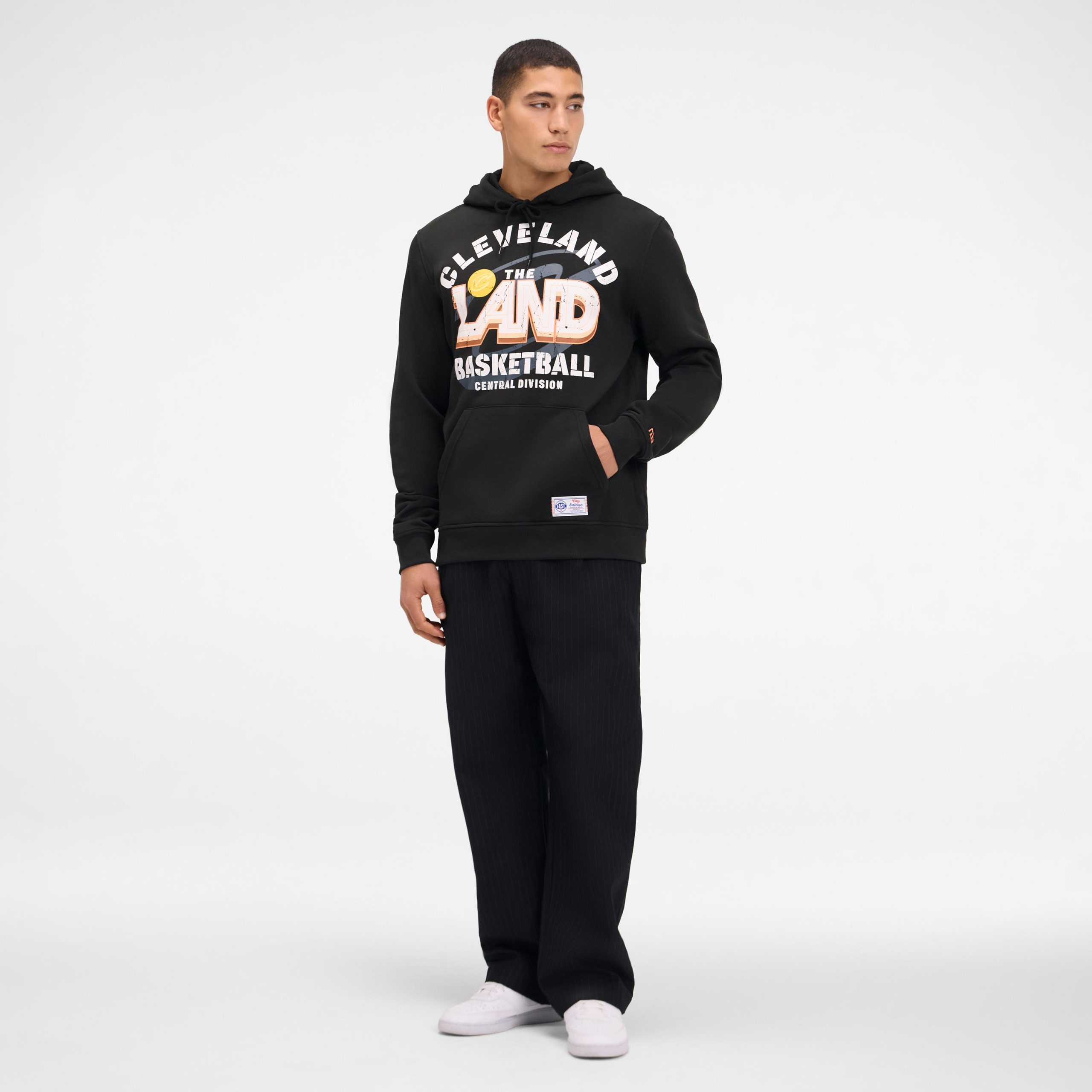 1x1_-_LOOK_6_0157-1.jpg