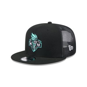 Black 9FIFTY Trucker