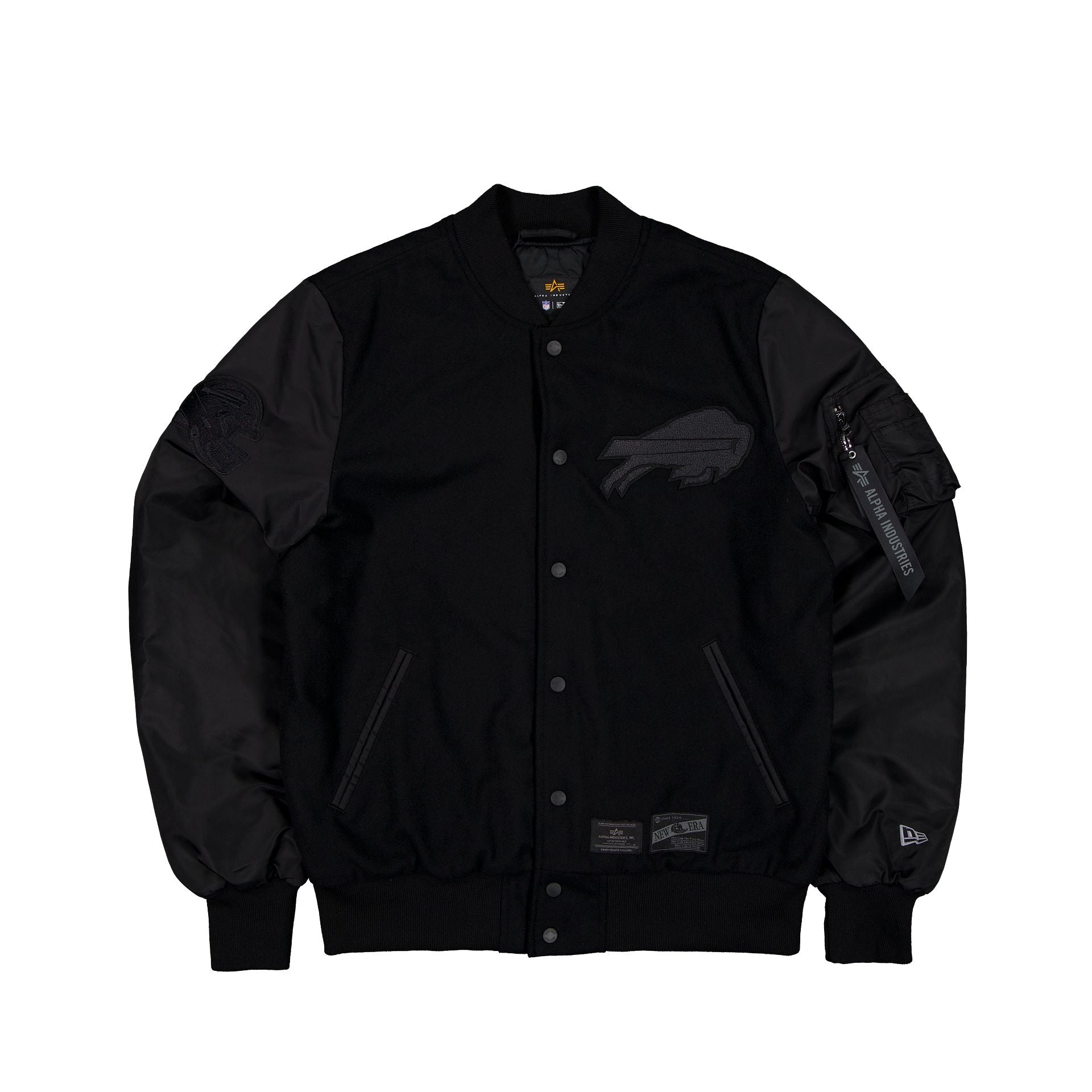 60564222_JACKET_NFLXALPHA24_BUFBIL_BLK_A1-1.jpg