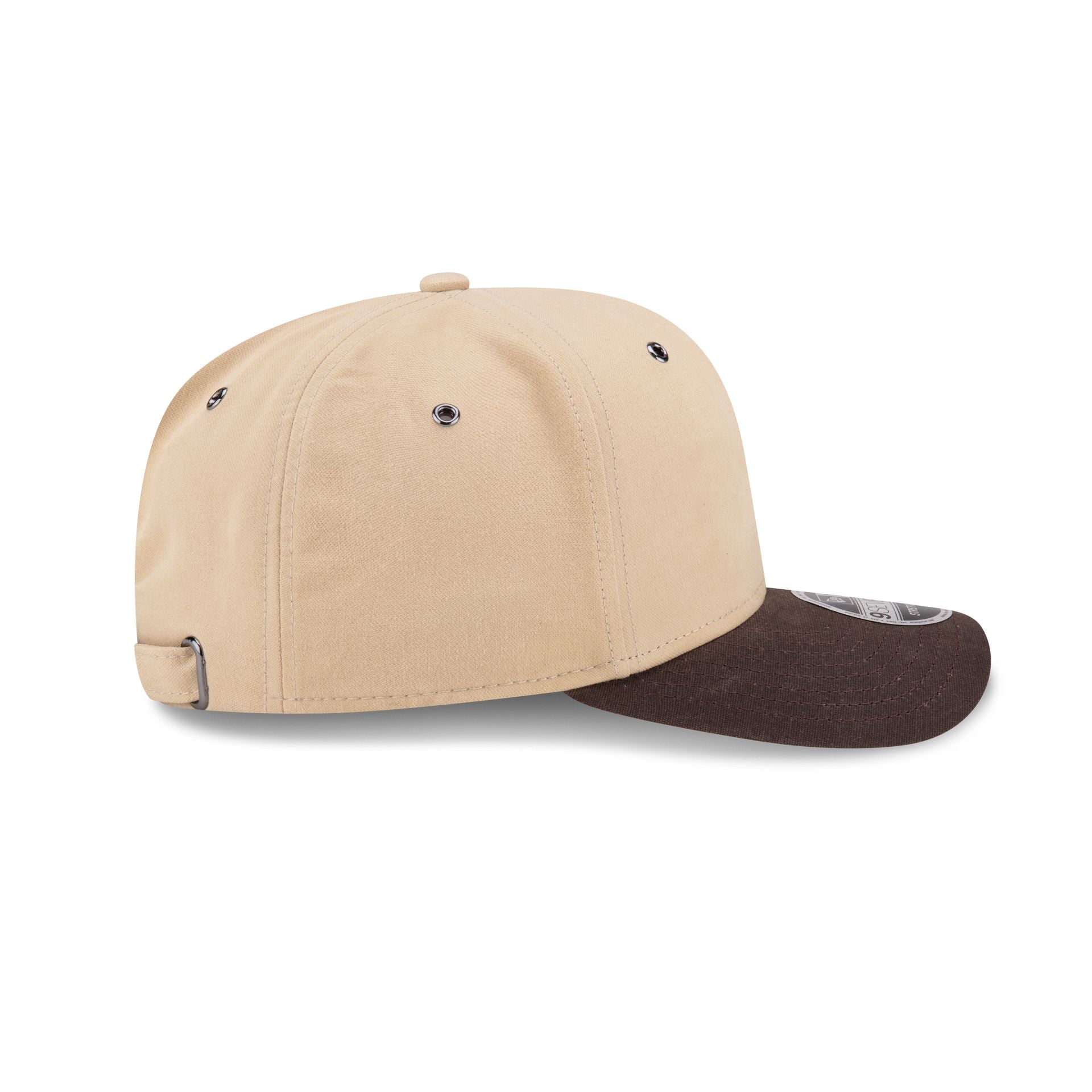 60579401_9SEVENTY_WAXCANVAS_NONE_BRN_RSIDE-1.jpg