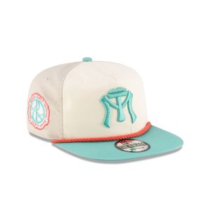 Two-Tone Golfer