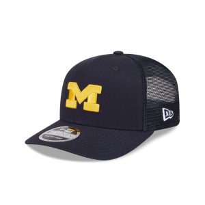 Simple 9SEVENTY Trucker