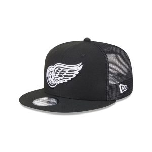 Black 9FIFTY Trucker