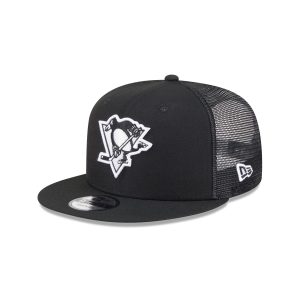 Black 9FIFTY Trucker