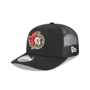 Simple 9SEVENTY Trucker
