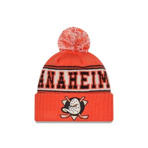 Retro Pom Knit