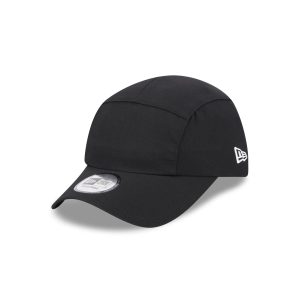 Black Performance Runner Adjustable