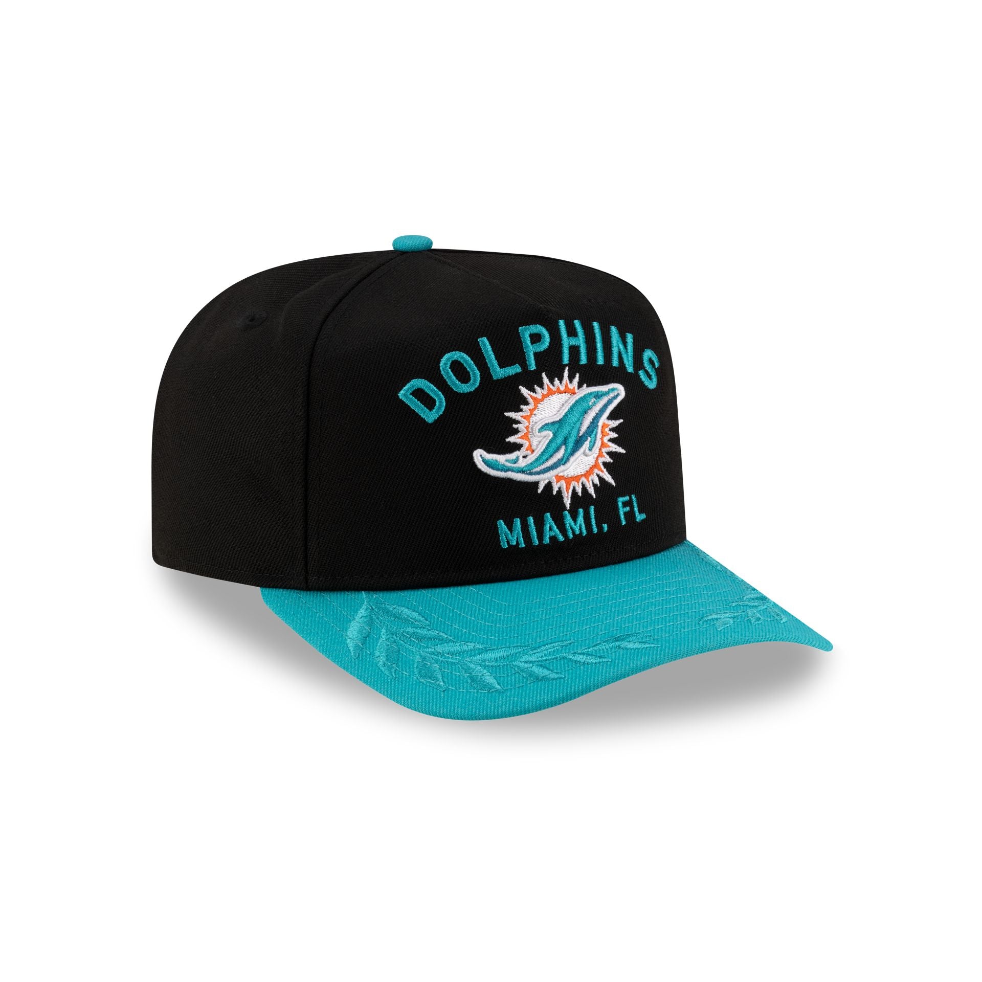 60665807_GOLFER_NFLDRAFT_25_ECOM_MIADOL_BLK_3QR-1.jpg