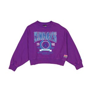 City Connect Women's Distressed Crewneck