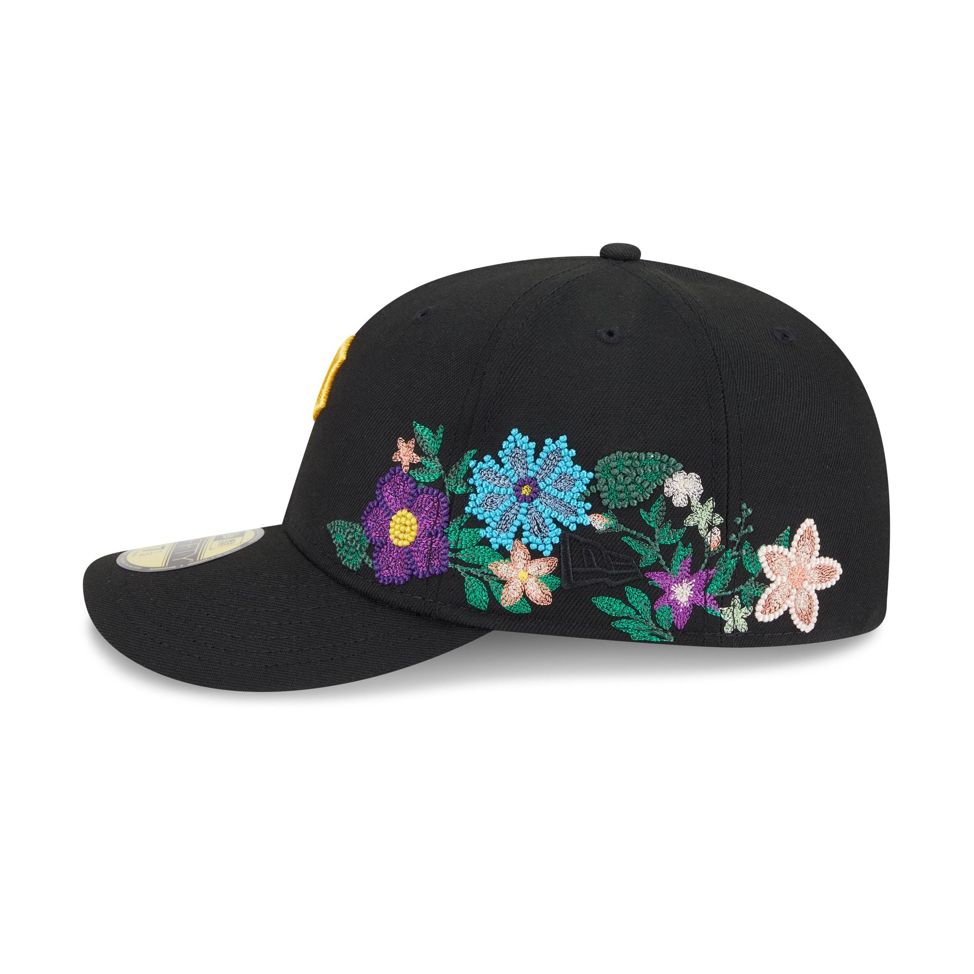 60668936_59FIFTY_TONALFLORALS25426_PITPIR_BLK_LSIDE-1.jpg