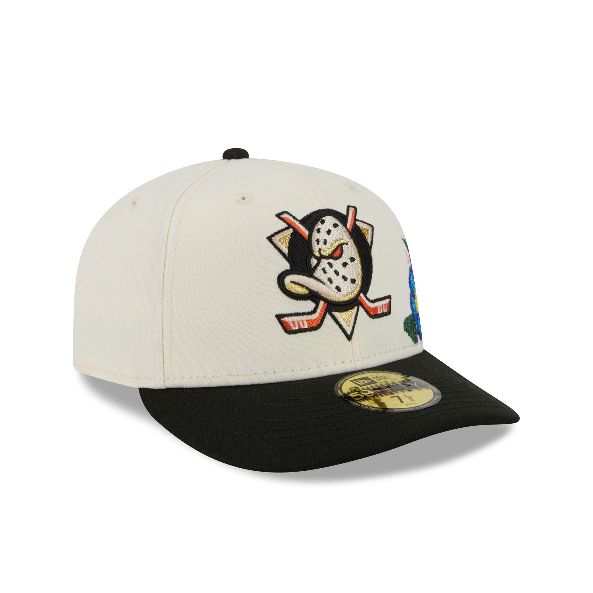 60669017_59FIFTY_TONALFLORALS25426_ANAMIG_OTC_3QR-1.jpg