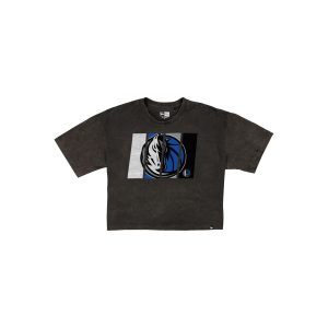 Sport Night Women's Cropped Black T-Shirt