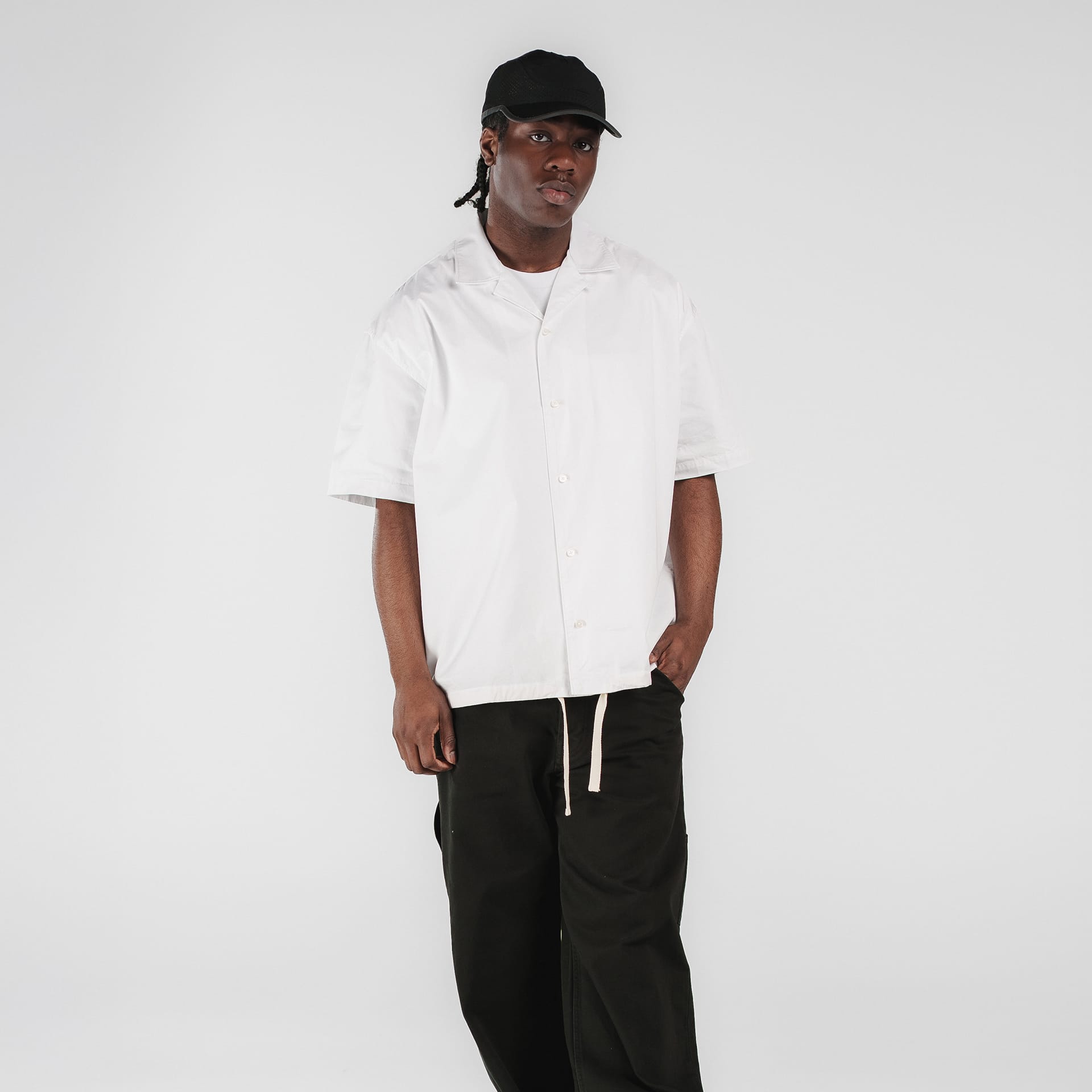 60693209_NE1-0111-OPENCOLLARSSSHIRT_OPENCOLLARSSSHIRT_BrandNewEra_OpticWhite_3_1x1_1cccd553-10c6-435c-b6cb-0245144e6b7c-1.jpg