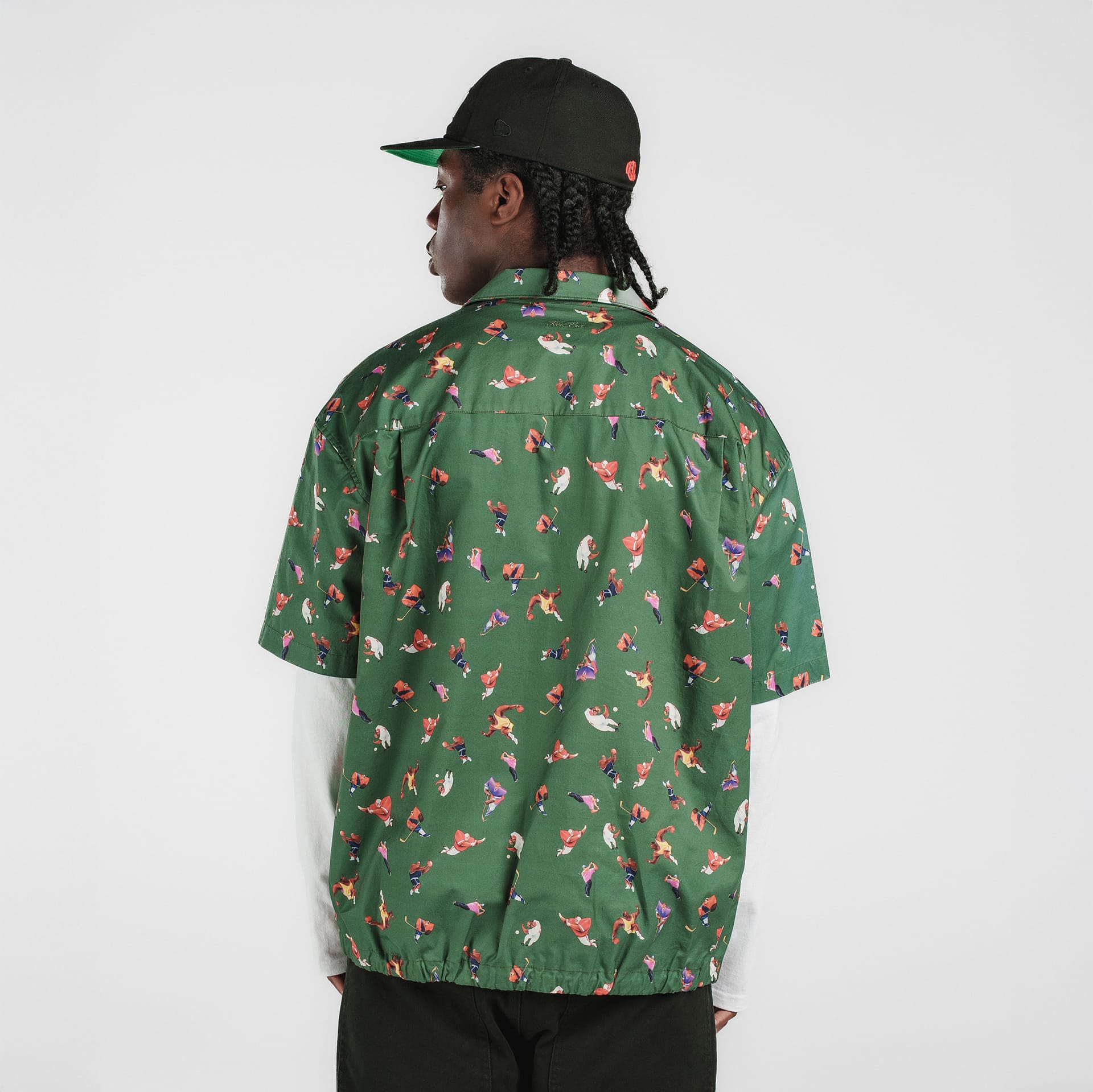 60693210_NE1-0111-OPENCOLLARSSSHIRT_OPENCOLLARSSSHIRT_BrandNewEra_GreenBark_1x1_720c1eb1-37ec-4189-a787-0092c579c89b-1.jpg