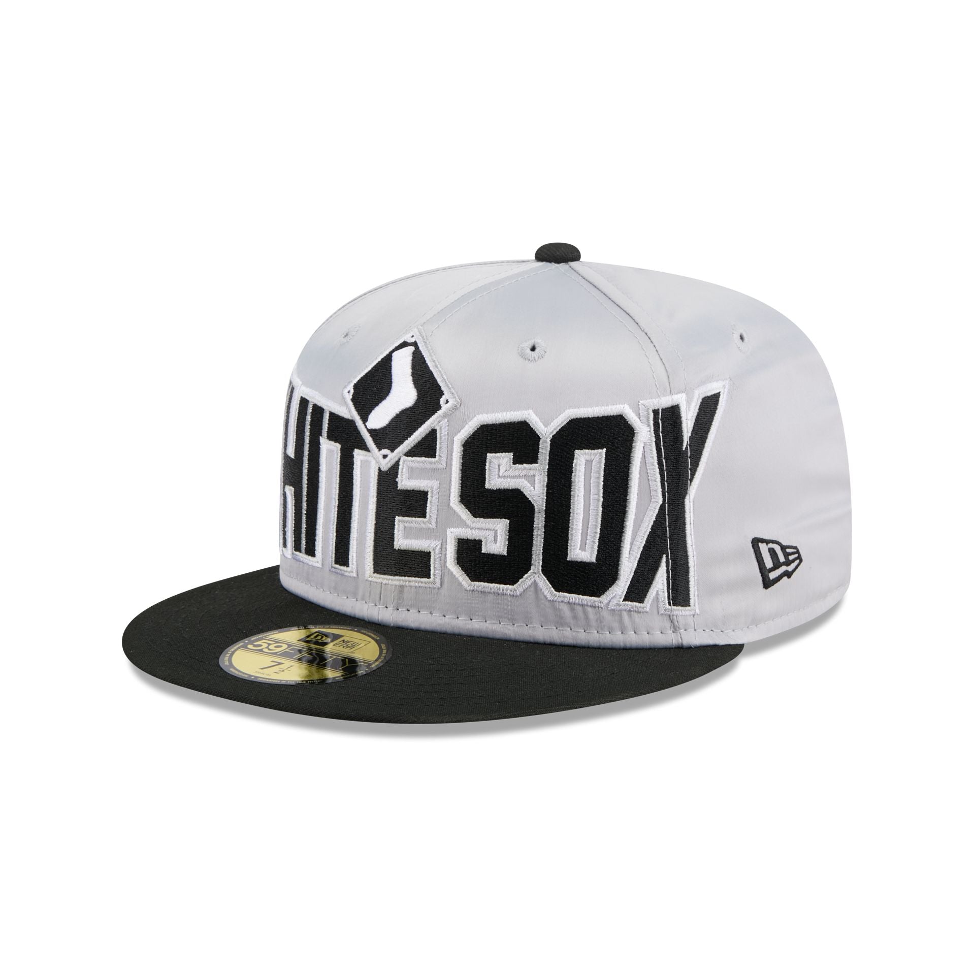 60693736_59FIFTY_5950SATIN25234_CHIWHI_OTC_3QL-1.jpg