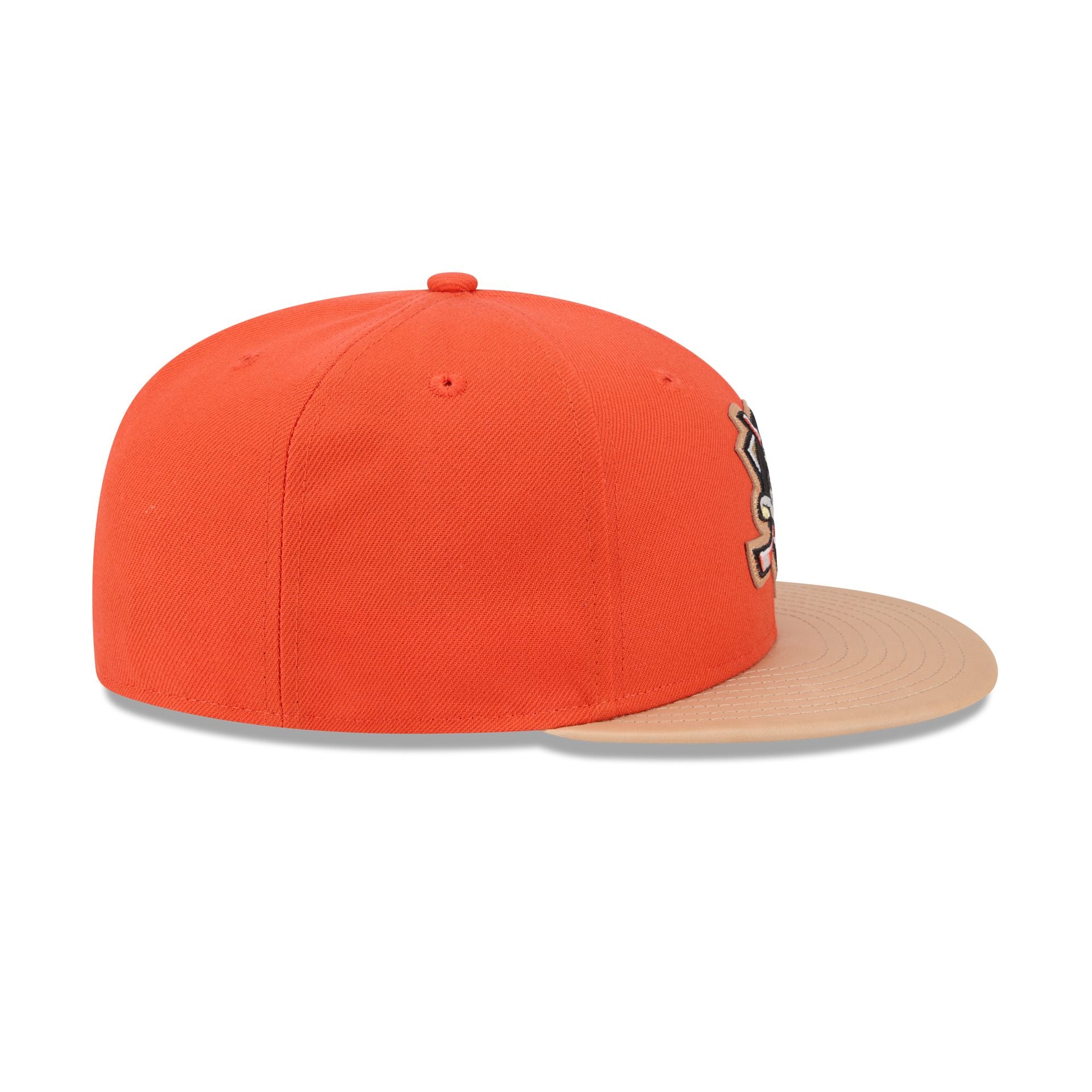 60695949_59FIFTY_5950LEATHER25990_ANAMIG_OTC_RSIDE-1.jpg