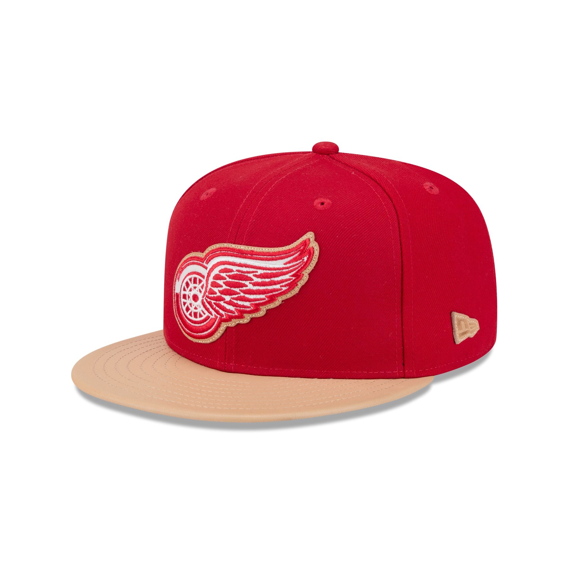 60695953_59FIFTY_5950LEATHER25990_DETRED_OTC_3QL-1.jpg