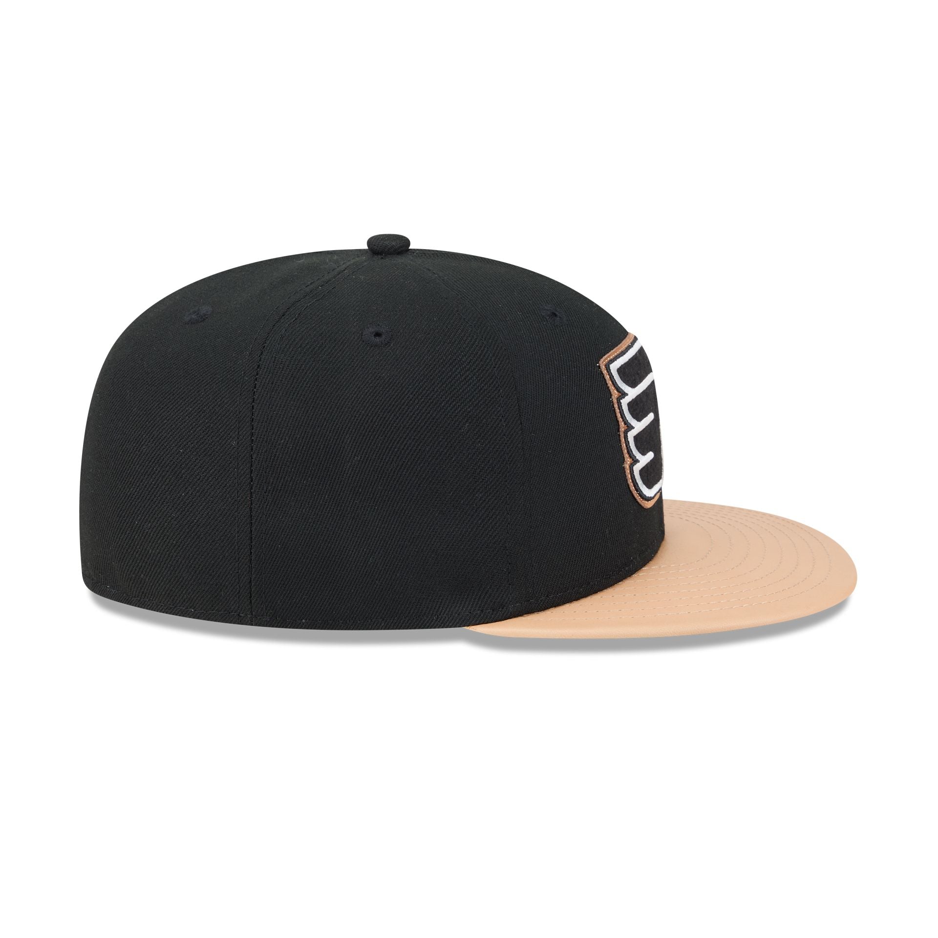 60696141_59FIFTY_5950LEATHER25990_PHIFLY_OTC_RSIDE-1.jpg
