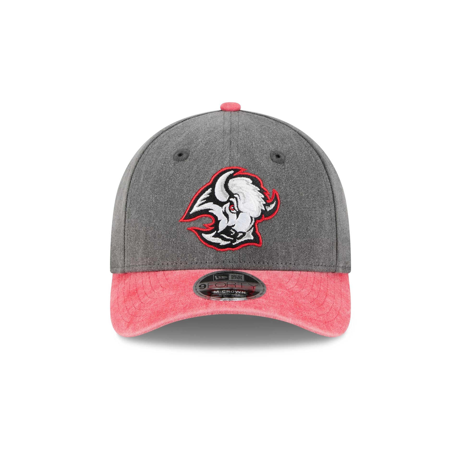 60712402_9FORTYMC_940MCMASCOT25996_BUFSAB_STM_F-1.jpg