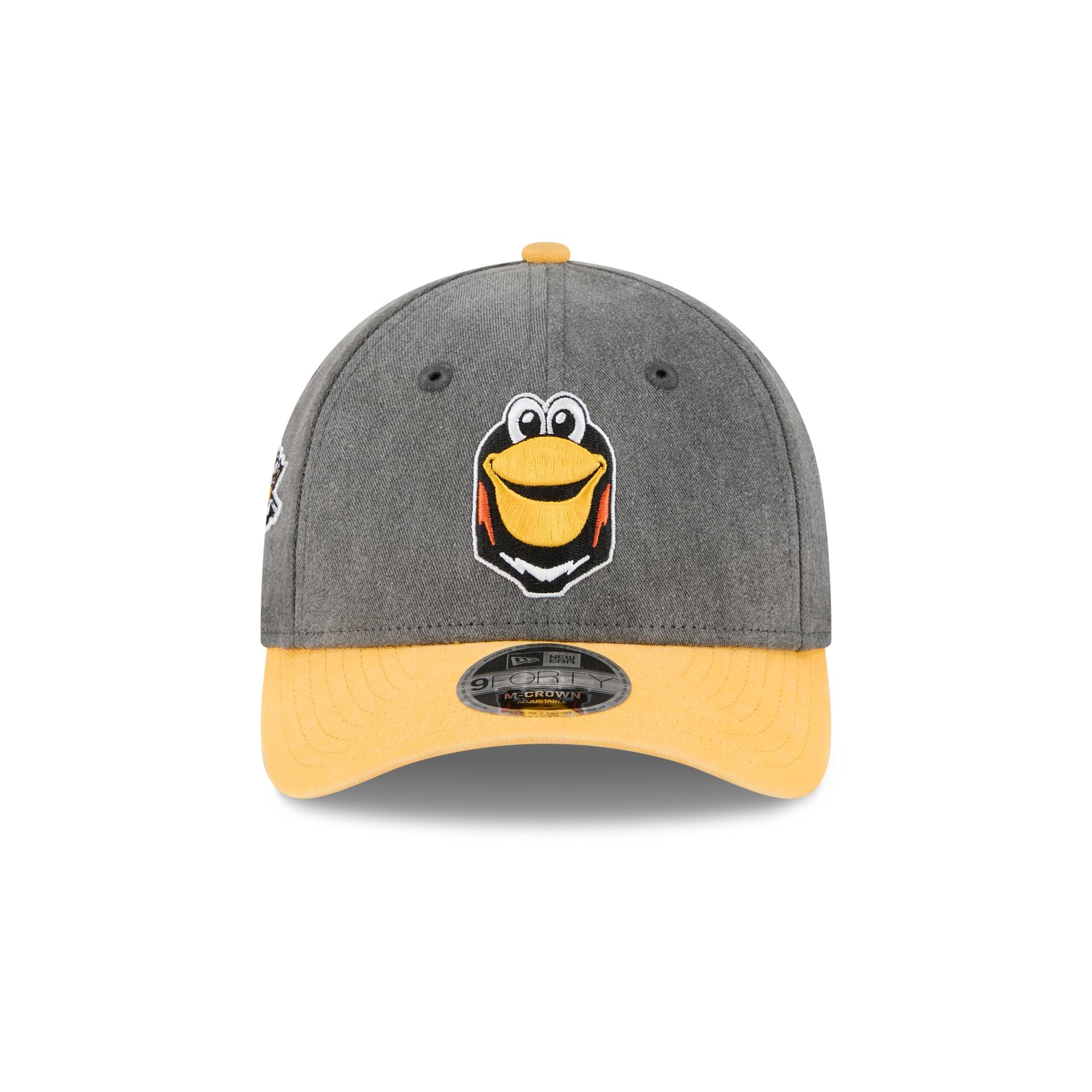 60712408_9FORTYMC_940MCMASCOT25996_PITPEN_STM_F-1.jpg