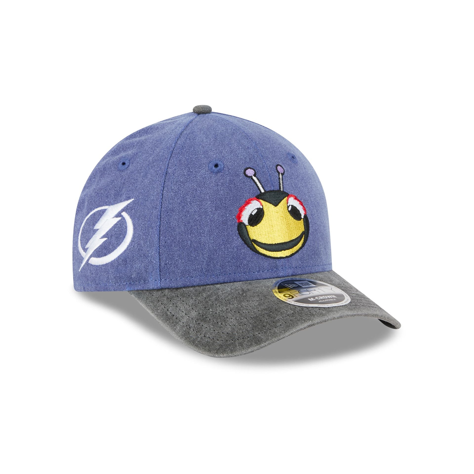 60712412_9FORTYMC_940MCMASCOT25996_TAMLIG_STM_3QR-1.jpg