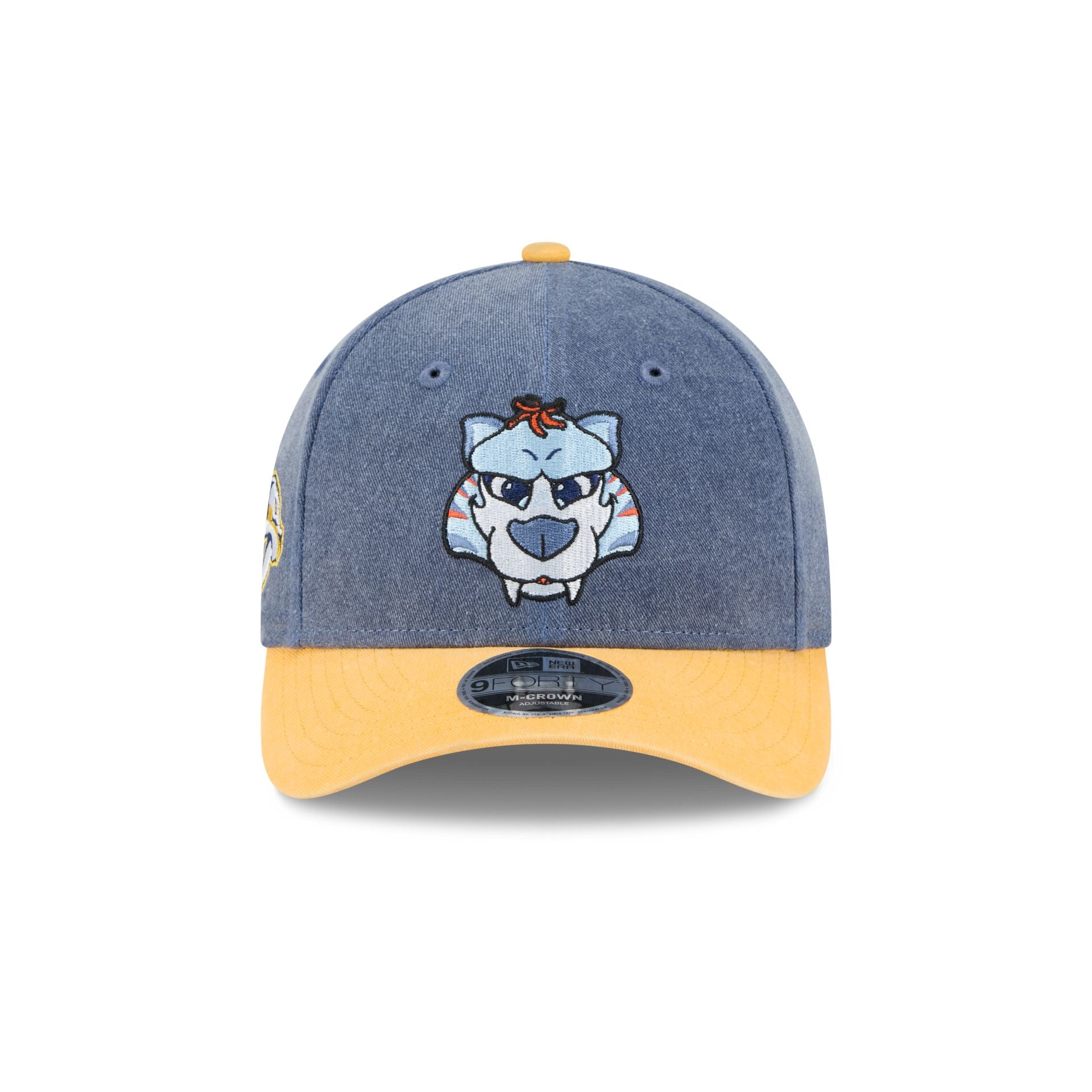 60712415_9FORTYMC_940MCMASCOT25996_NASPRE_STM_F-1.jpg