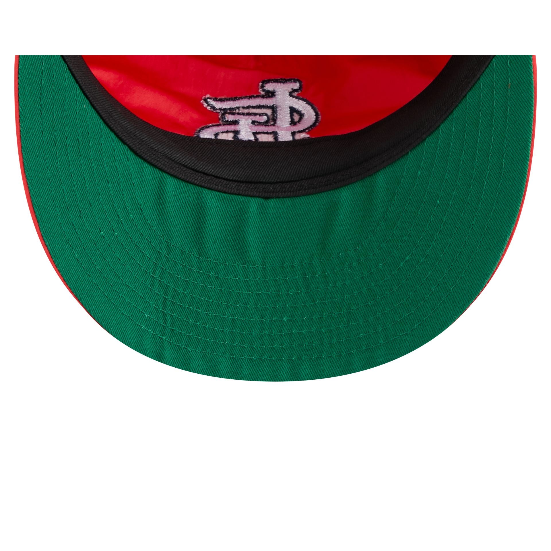 60724044_RC9FIFTY_950RCAFNYLON25833_STLCAR_OTC_UV-1.jpg