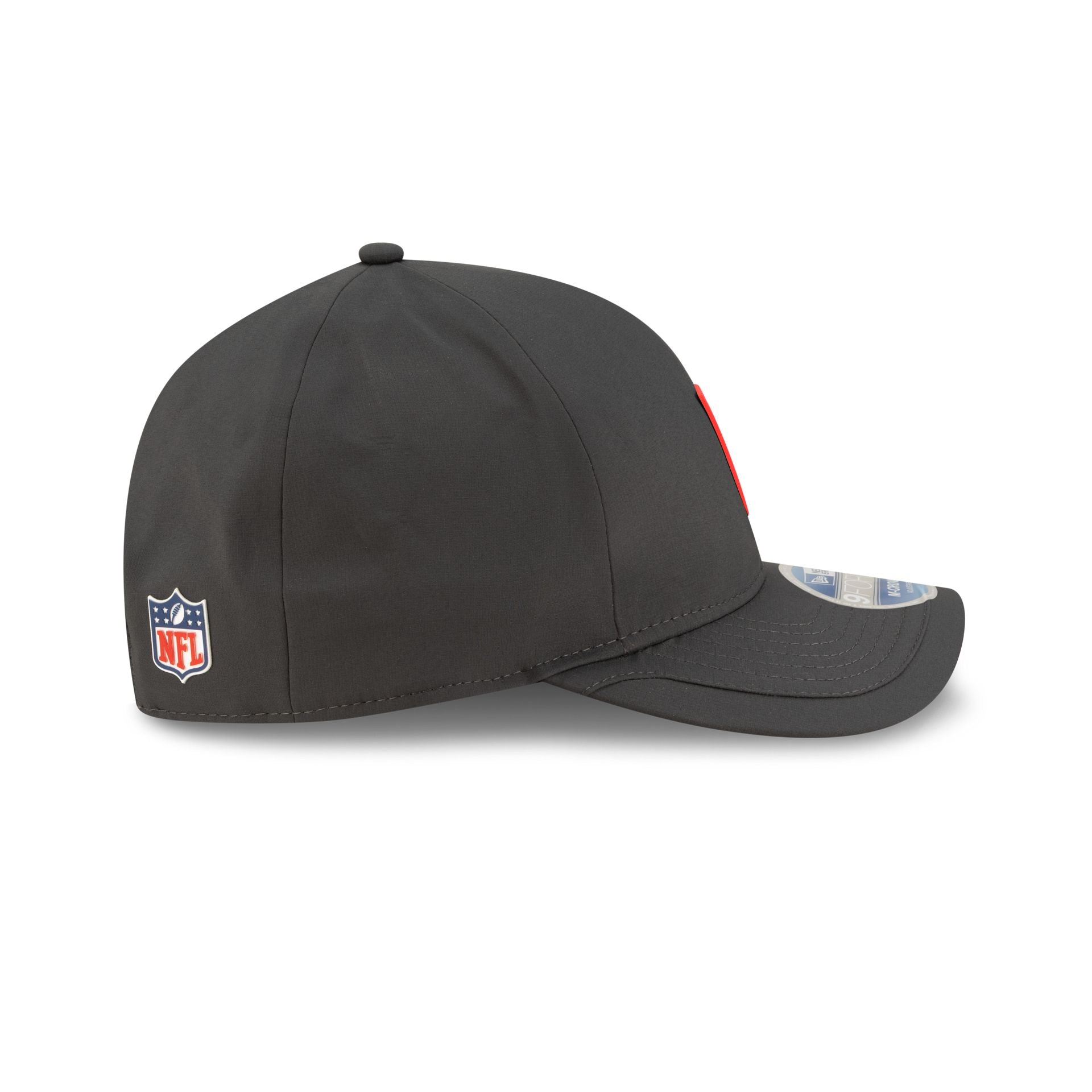 60731278_9FORTYMC_NFL25_SLCW_KANCHI_STC_RSIDE-1.jpg