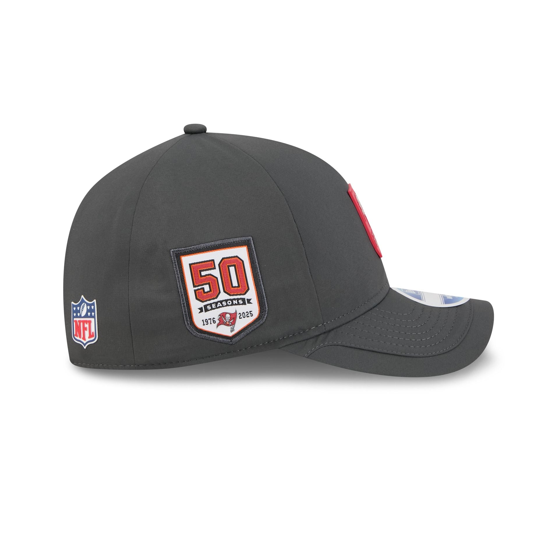 60731289_9FORTYMC_NFL25SLCW940MC_TAMBUC_OTC_RSIDE-1.jpg