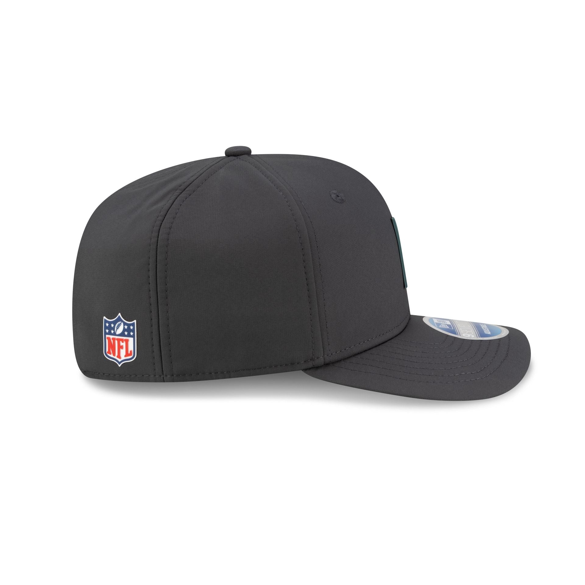 60731359_9SEVENTY_NFL25_SLCW_PHIEAG_STC_RSIDE-1.jpg