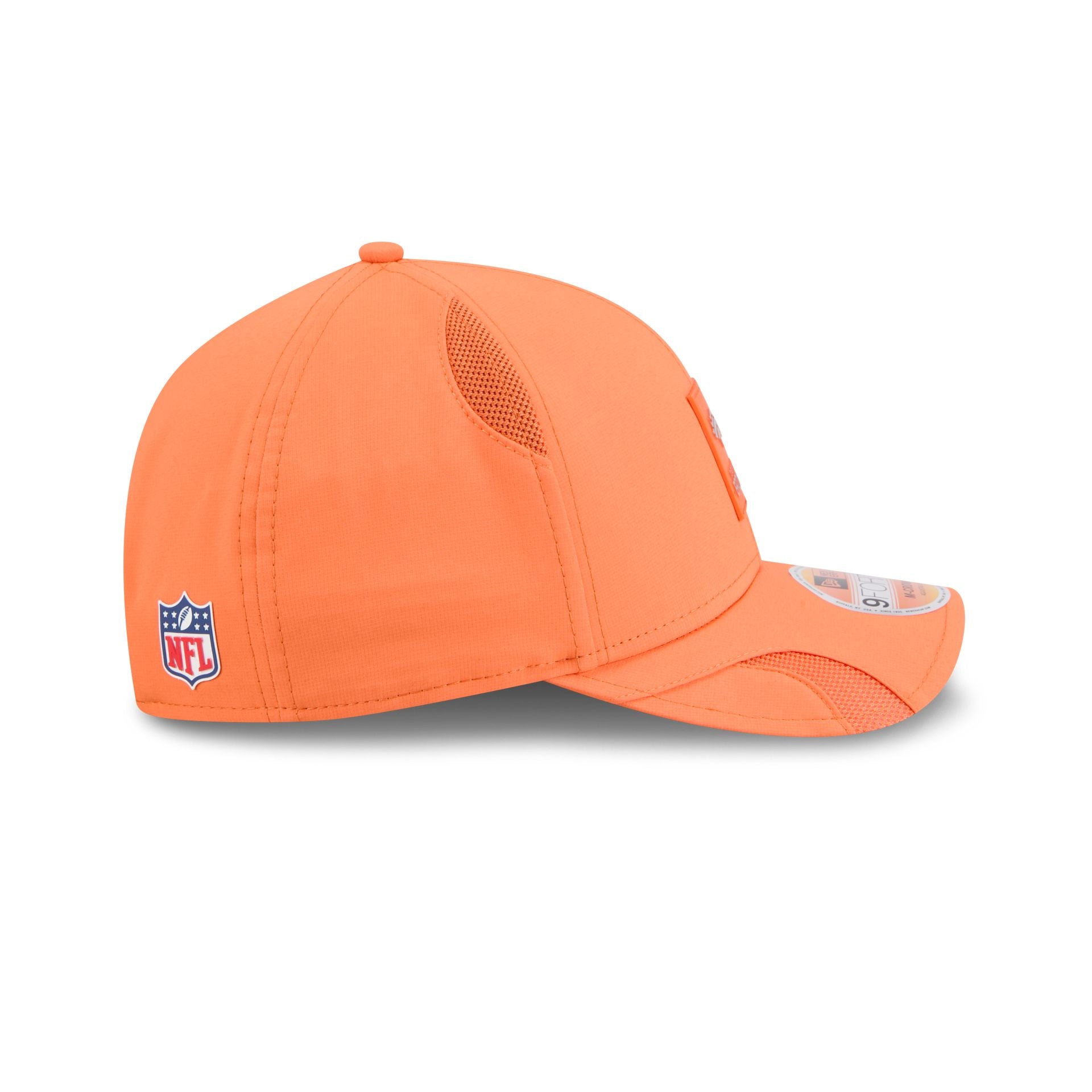 60732434_9FORTYMC_NFL25SL940MC_DENBRO_OTC_RSIDE-1.jpg