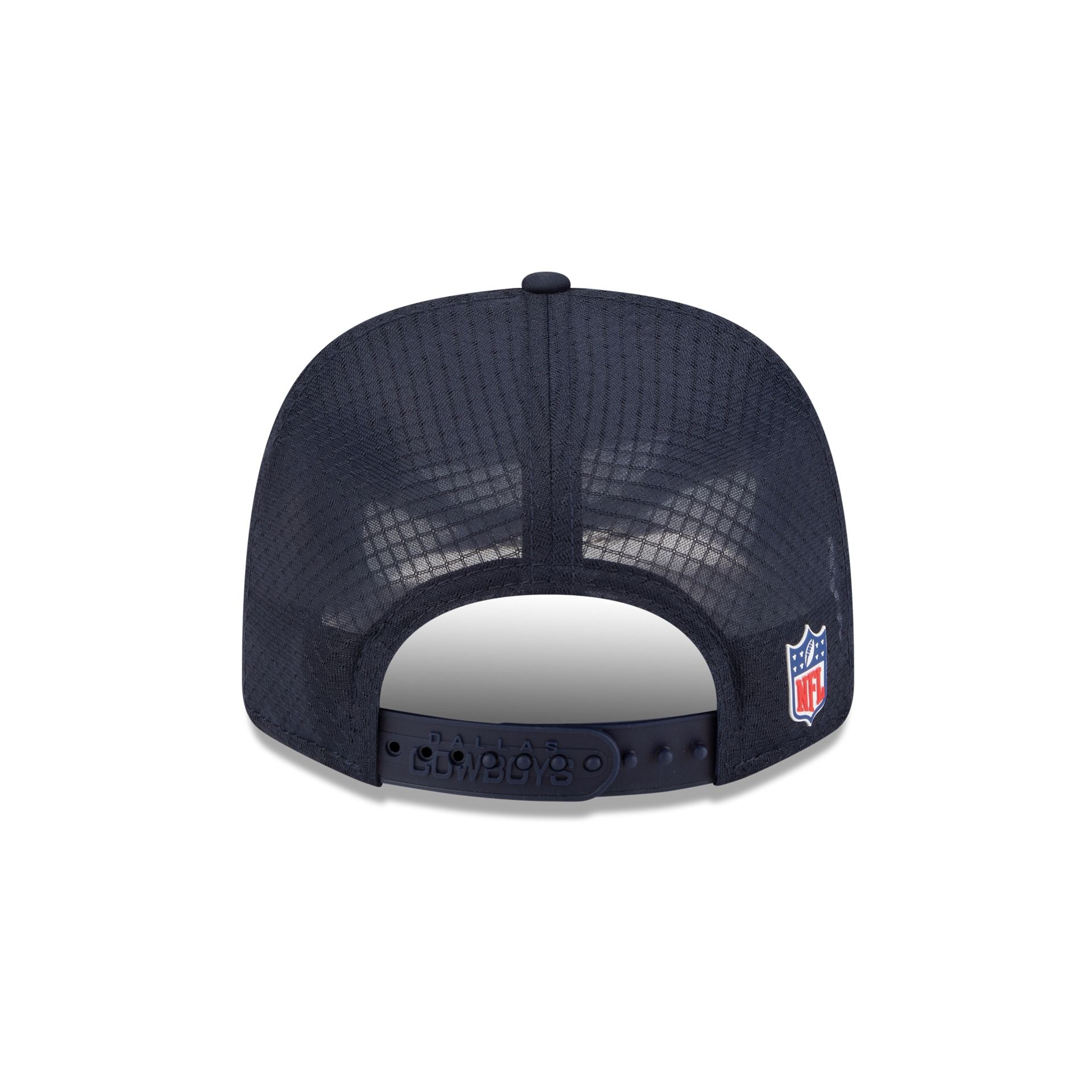 60732556_9SEVENTY_NFL25_SIDELINES_DALCOW_OTC_R-1.jpg
