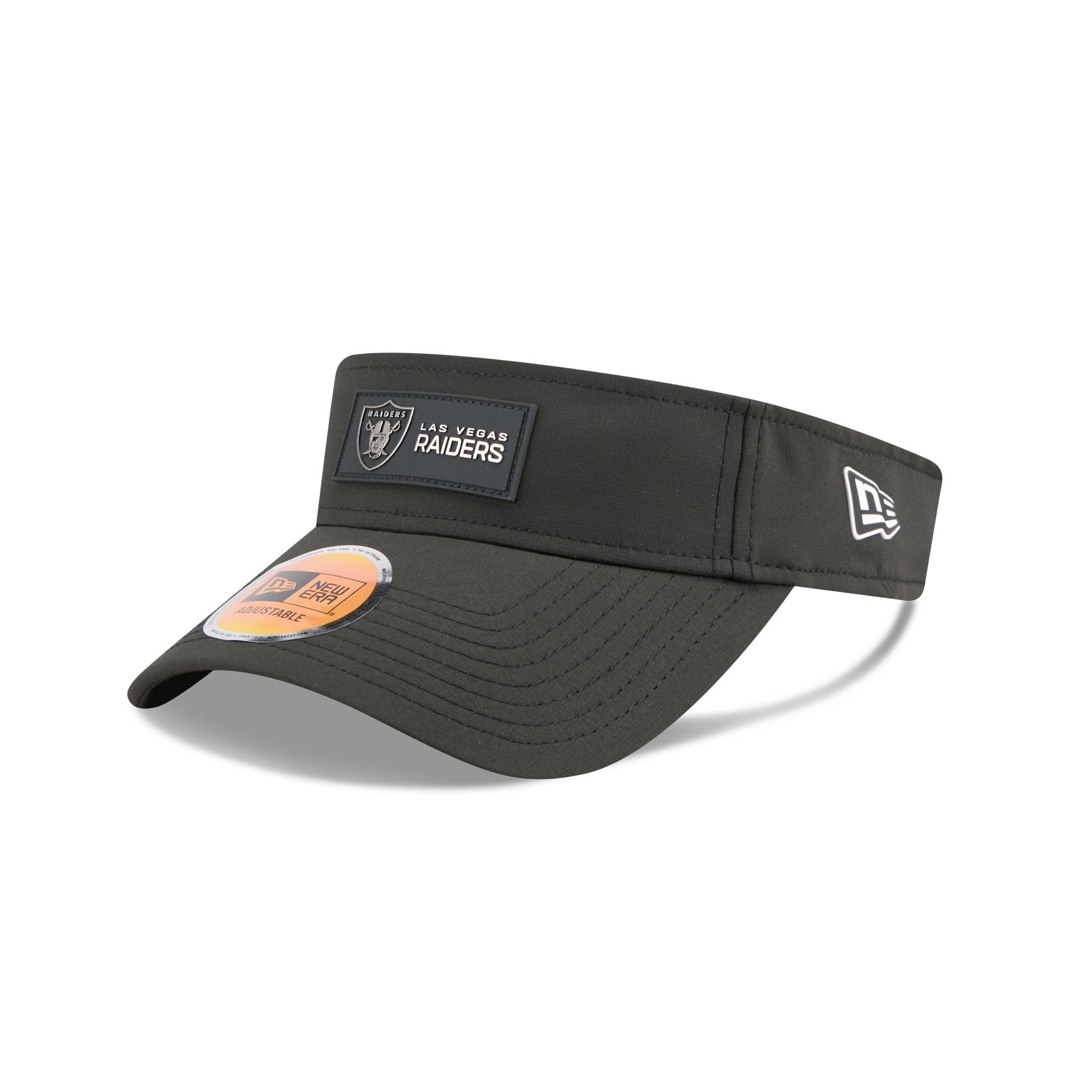 60732827_VISOR_NFL25SLVSR_LASRAI_OTC_3QL-1.jpg