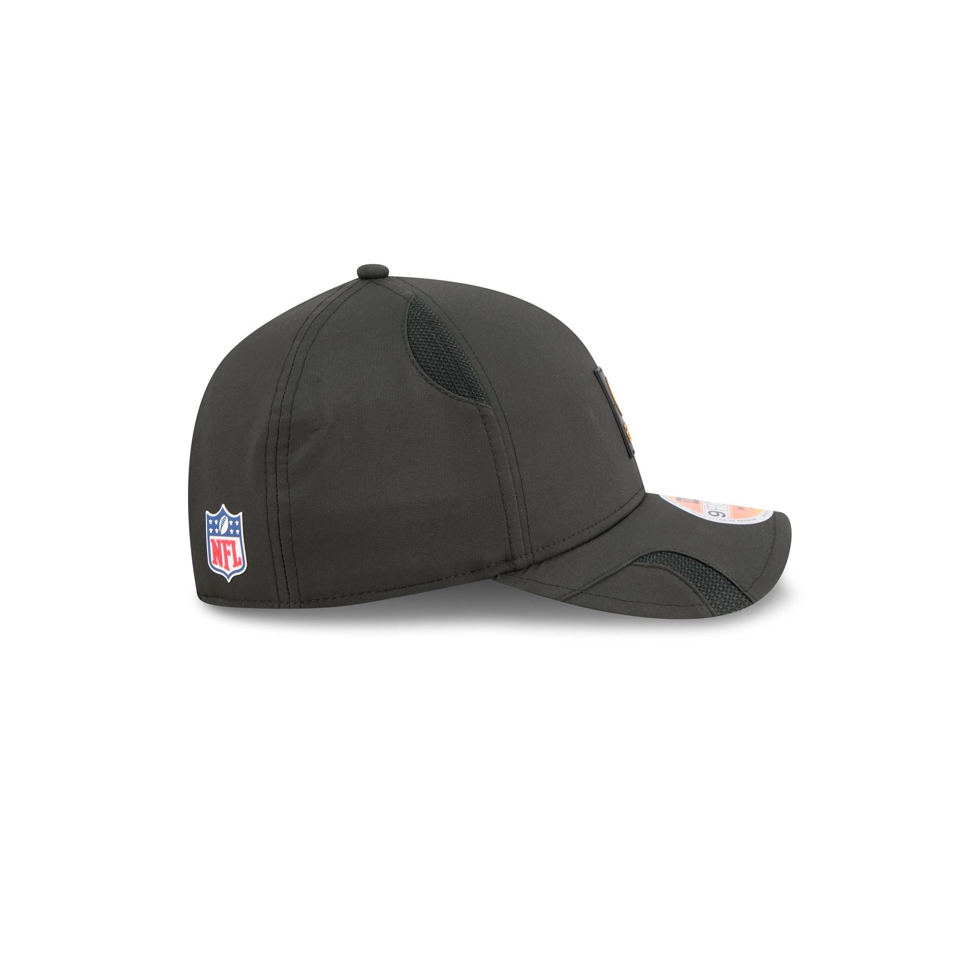 60733156_9FORTYMC_JRNFL25SL940MCPITSTEOTC_PITSTE_OTC_RSIDE-1.jpg