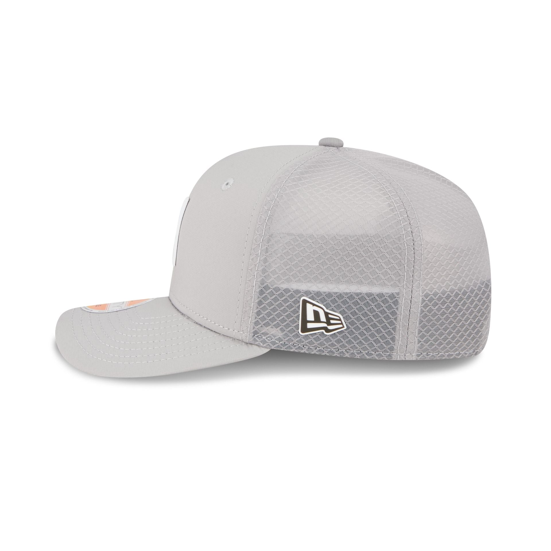 60733864_9SEVENTY_NFL25SL970TRCKCW_CLEBRO_GRA_LSIDE-1.jpg