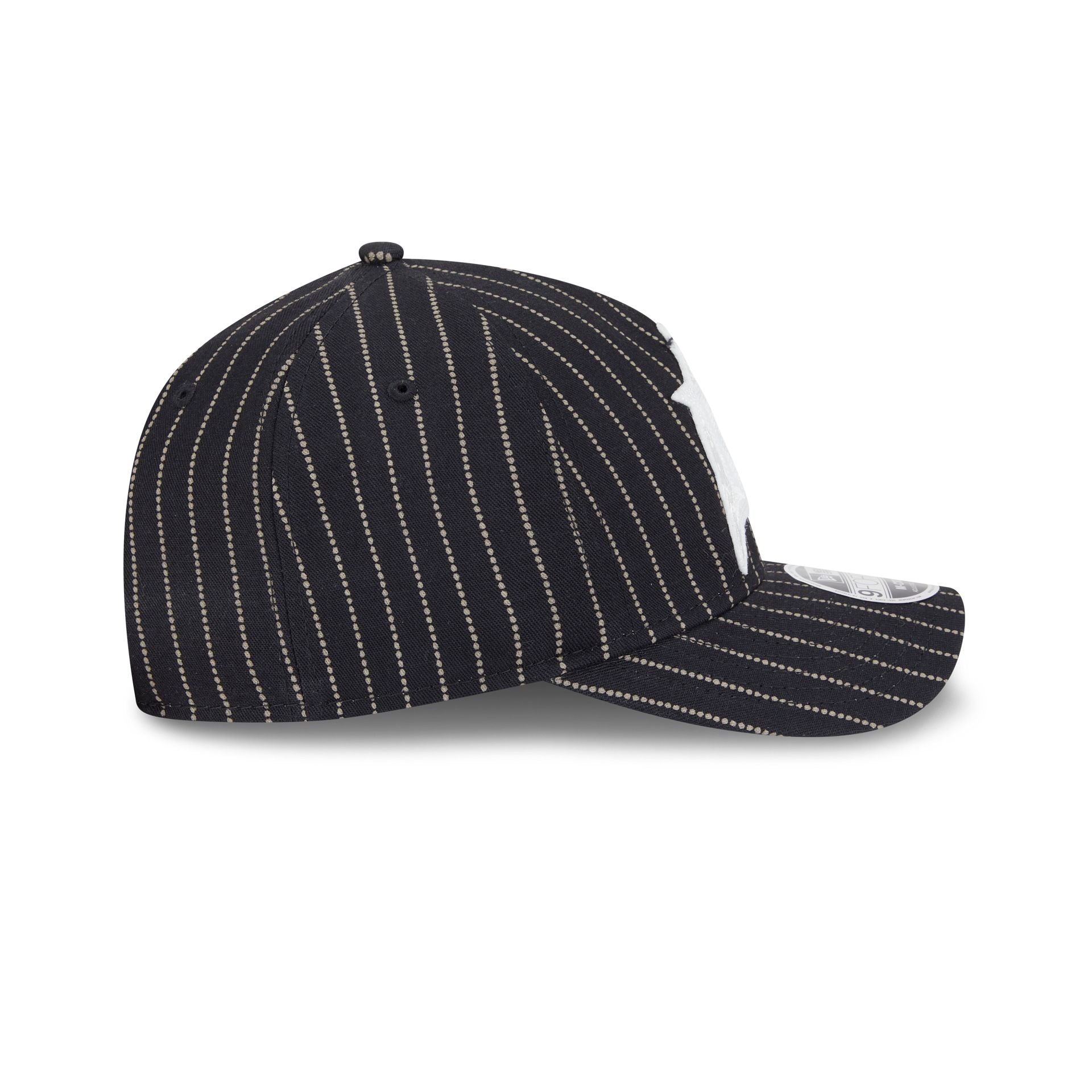 60745191_9FORTYMCAF_AZTECPATTERN9TWENTY26_FLOMAR_NVY_RSIDE-1.jpg