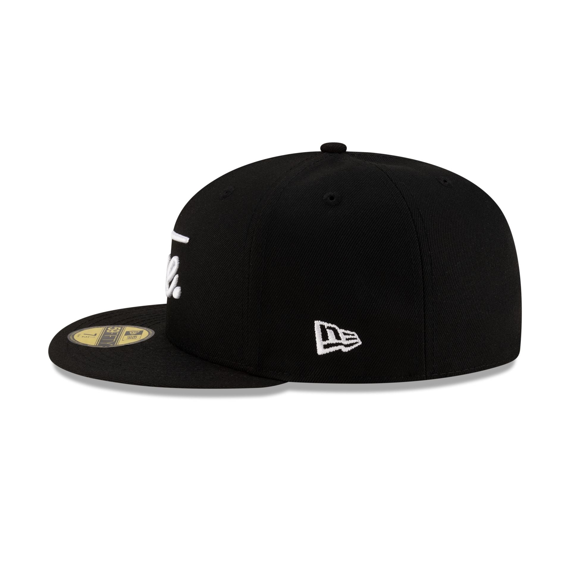 60748344_59FIFTY_COLLAB_25_TRUE_BLK_LSIDE-1.jpg