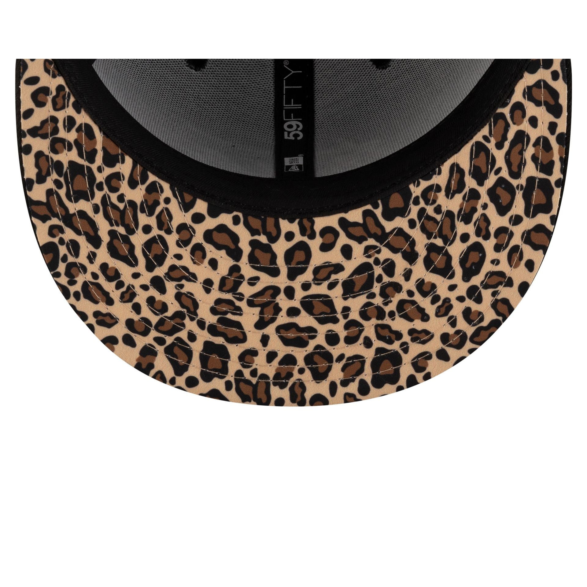 60748344_59FIFTY_COLLAB_25_TRUE_BLK_UV-1.jpg