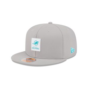 2025 Sideline Hot Weather Gray 59FIFTY Fitted
