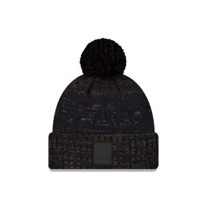 2025 Sideline Cold Weather Black C Pom Knit