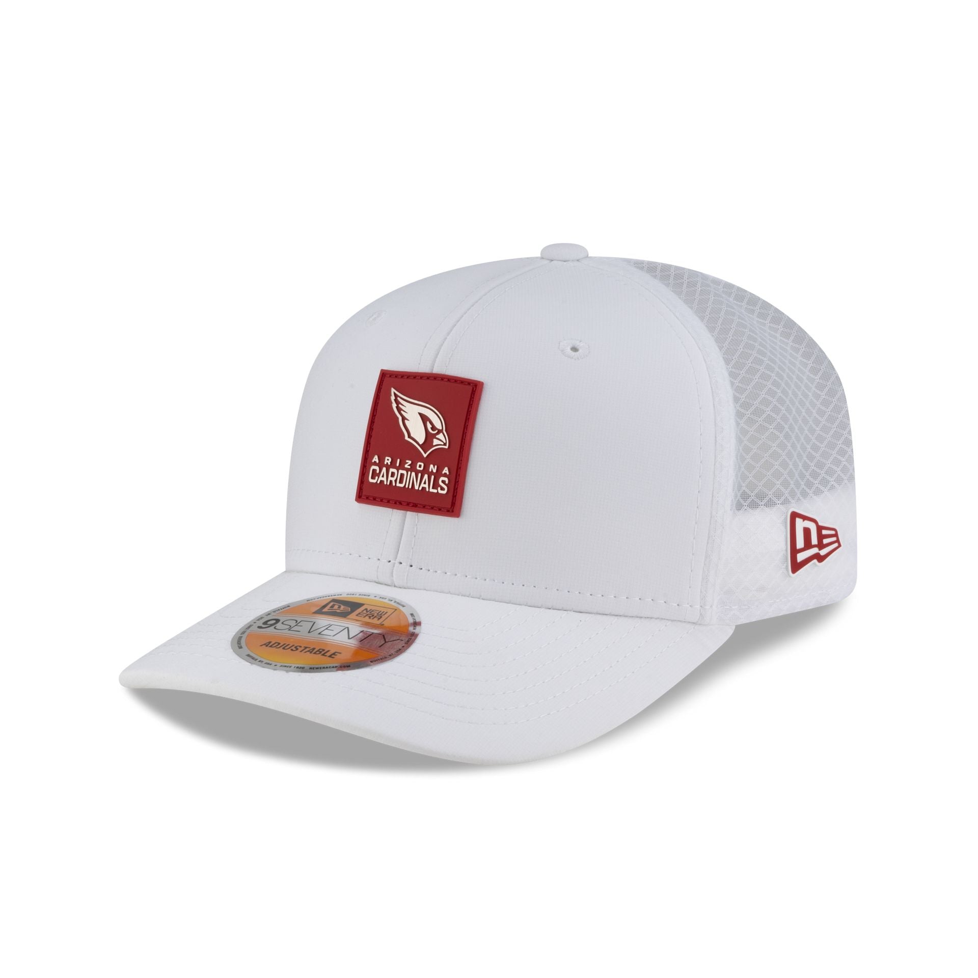 60752981_9SEVENTY_NFL25_FUNCTIONALFANDOM_ECOMEXC_ARICAR_WHT_3QL-1.jpg