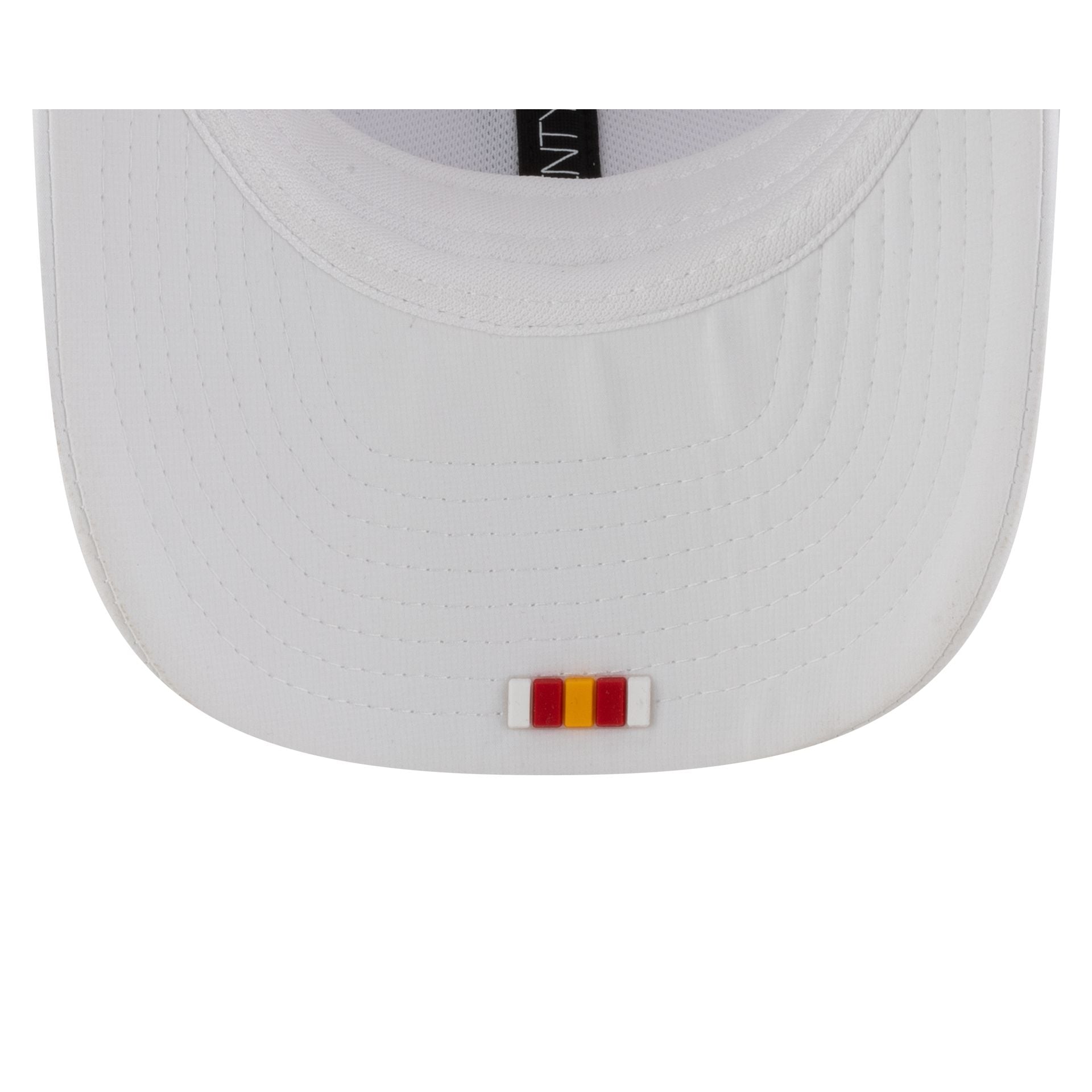 60752982_9SEVENTY_NFL25_FUNCTIONALFANDOM_ECOMEXC_KANCHI_WHT_UV-1.jpg