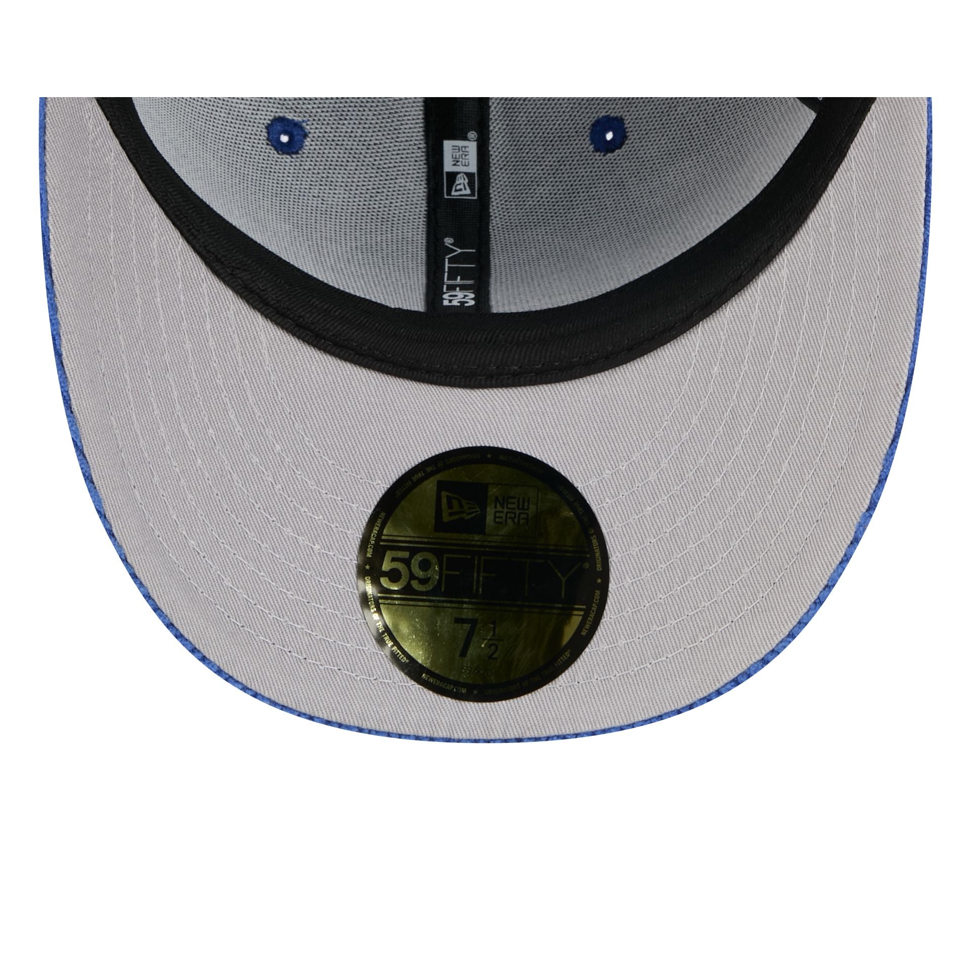 60758294_59FIFTY_CHENILLEPOP26991_CHICUB_OTC_UV-1.jpg
