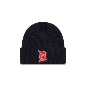 Short Skull Cuff Knit Beanie