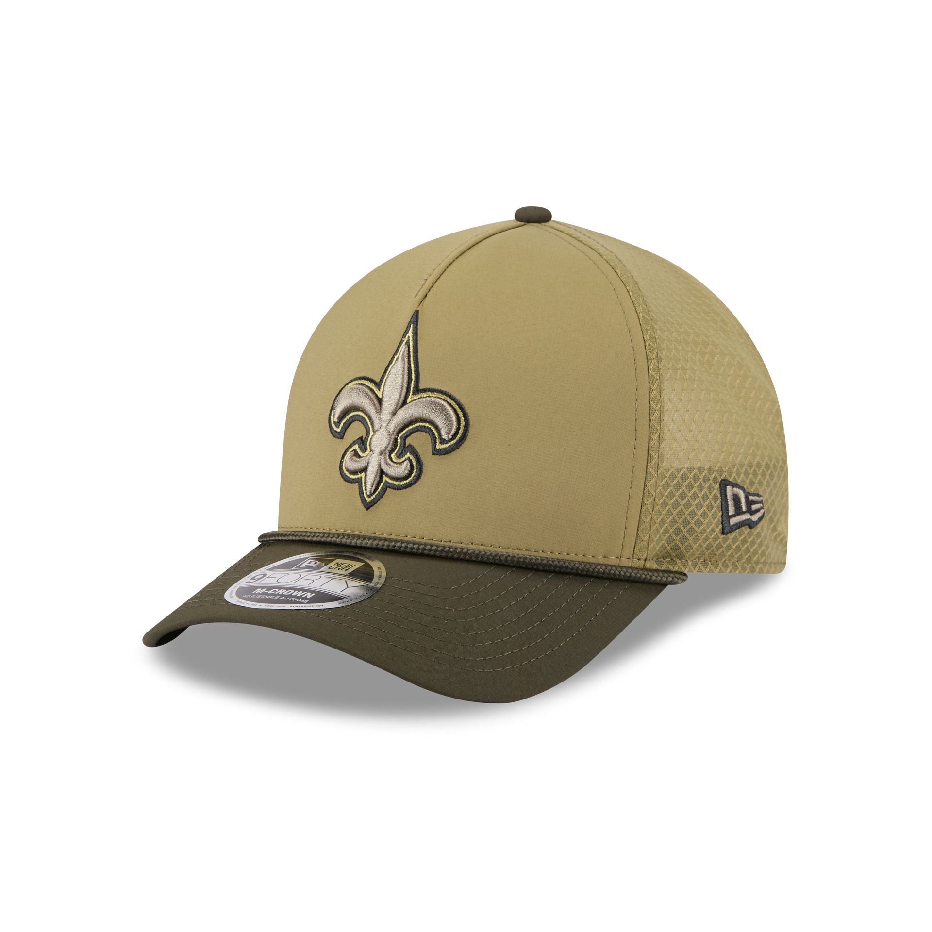 60760106_9FORTYMCAFTRUCKER_NFL25STS9FORTY_NEOSAI_DKM_3QL.jpg
