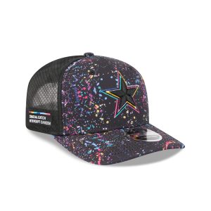 2025 Crucial Catch 9SEVENTY Trucker